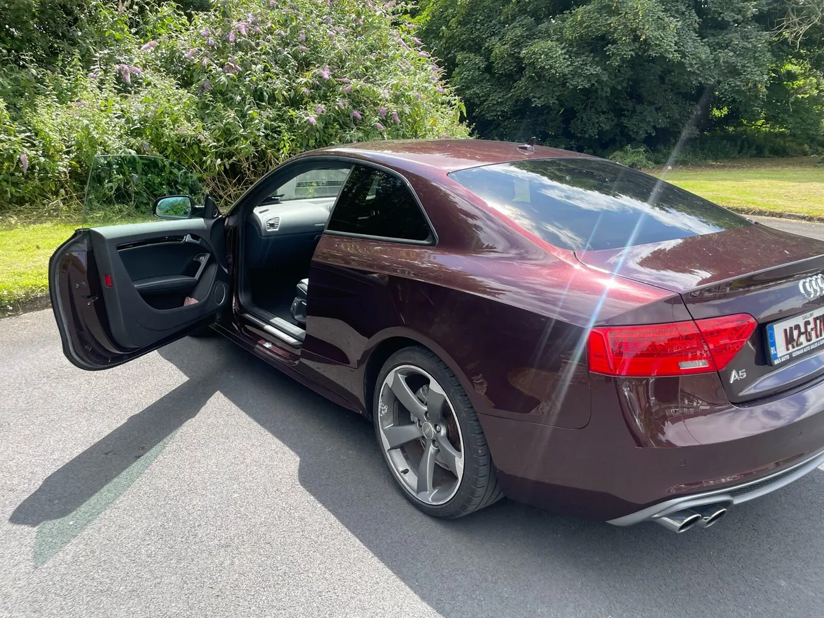 2014 audi a5 Quattro (full black edition)video O.R - Image 3
