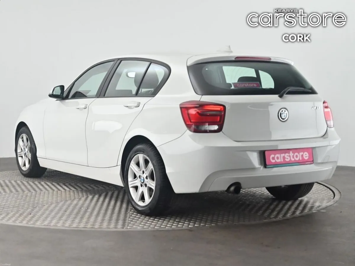 BMW 1-Series 116i ES Auto - Image 3