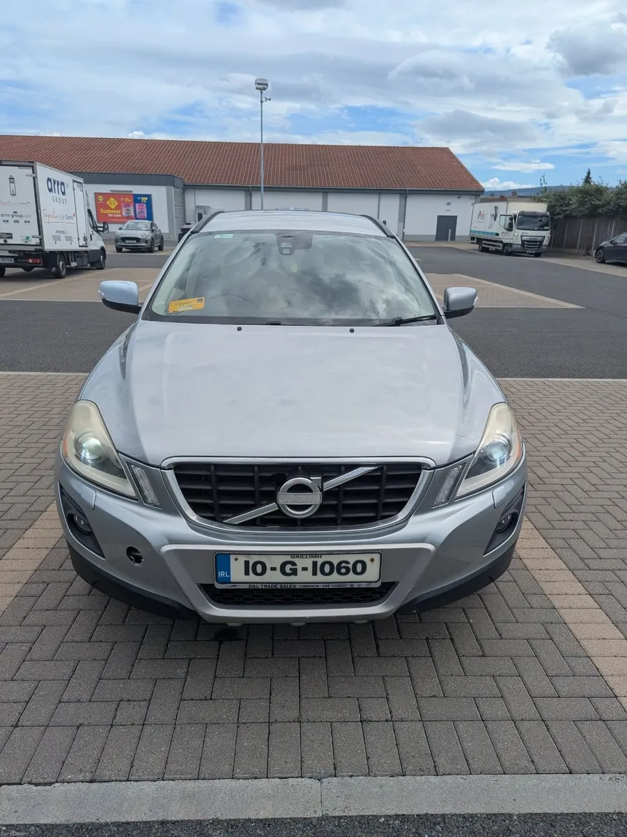 Volvo XC60 2010 - Image 4