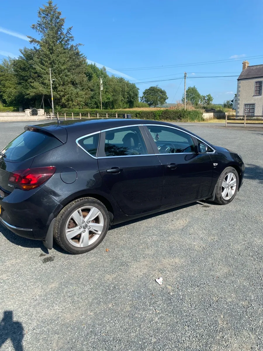 Vauxhall Astra 2015 SRI CDTi - Image 2