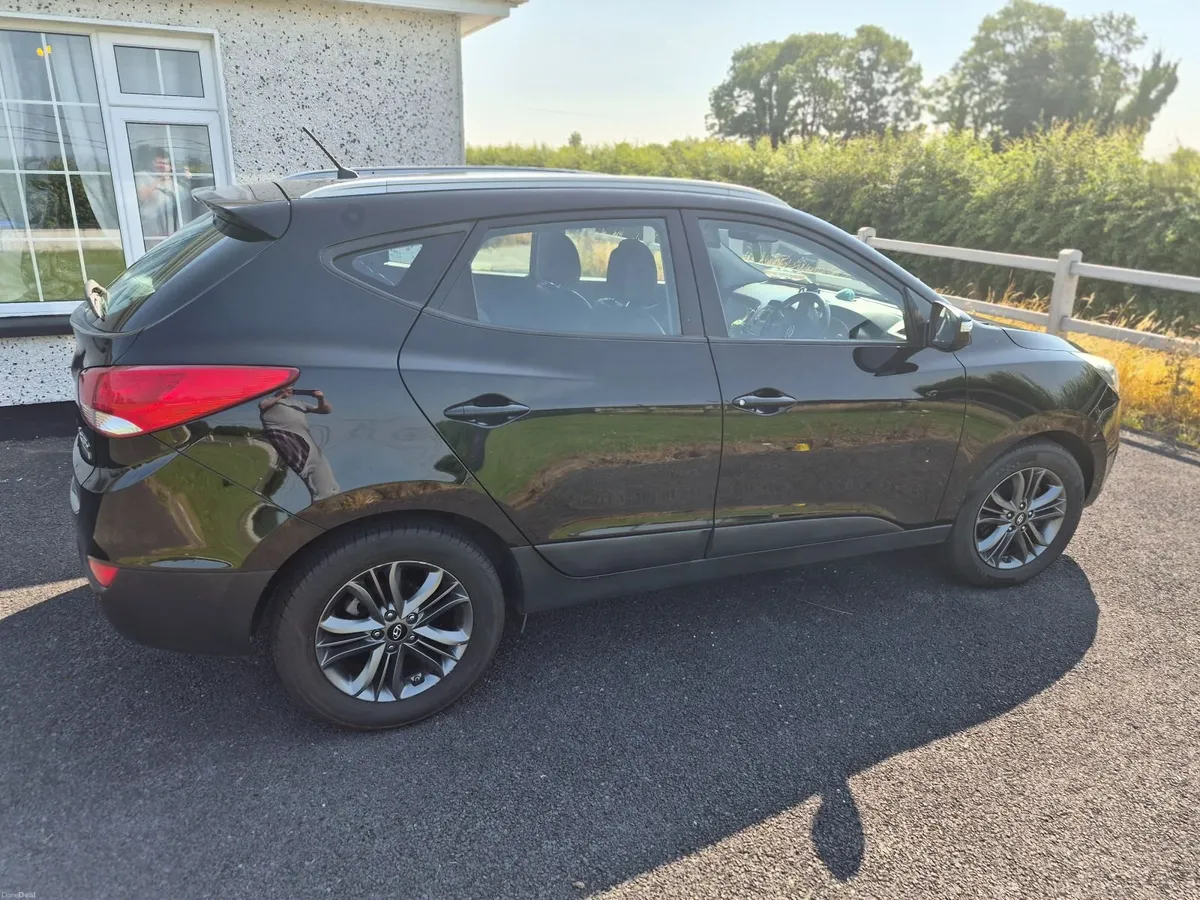 Hyundai ix35 1.7CRDI 2014 BLACK - Image 4
