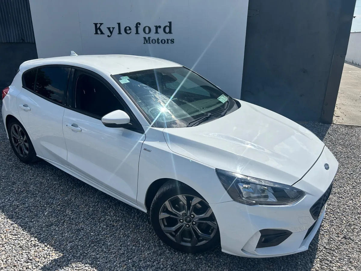 Ford Focus 2019 st Line - Image 3