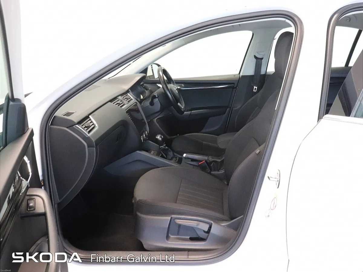 Skoda Octavia Style 1.6TDI 115HP - Image 4