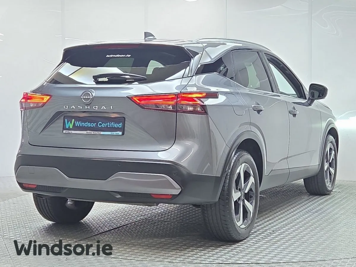 Nissan Qashqai 1.3 PET MILD HYBRID SV PREMIUM **SC - Image 2