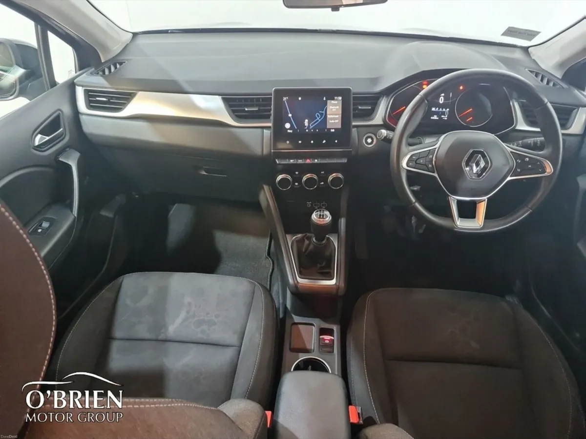 Renault Captur TCe 100 Iconic - Image 2