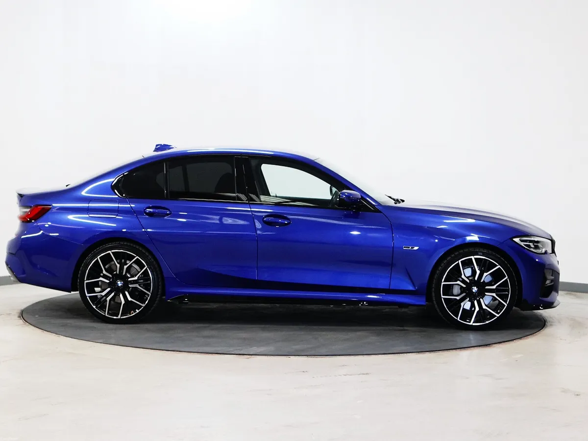 *62* 2022 BMW 3-Series 2.0 M-SPORT - Image 3