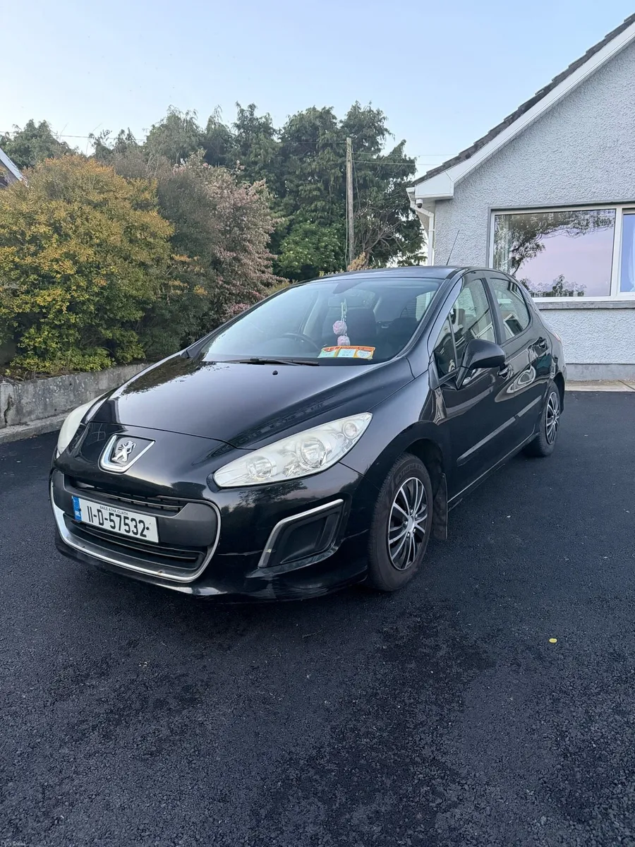 Peugeot 308 - Image 1