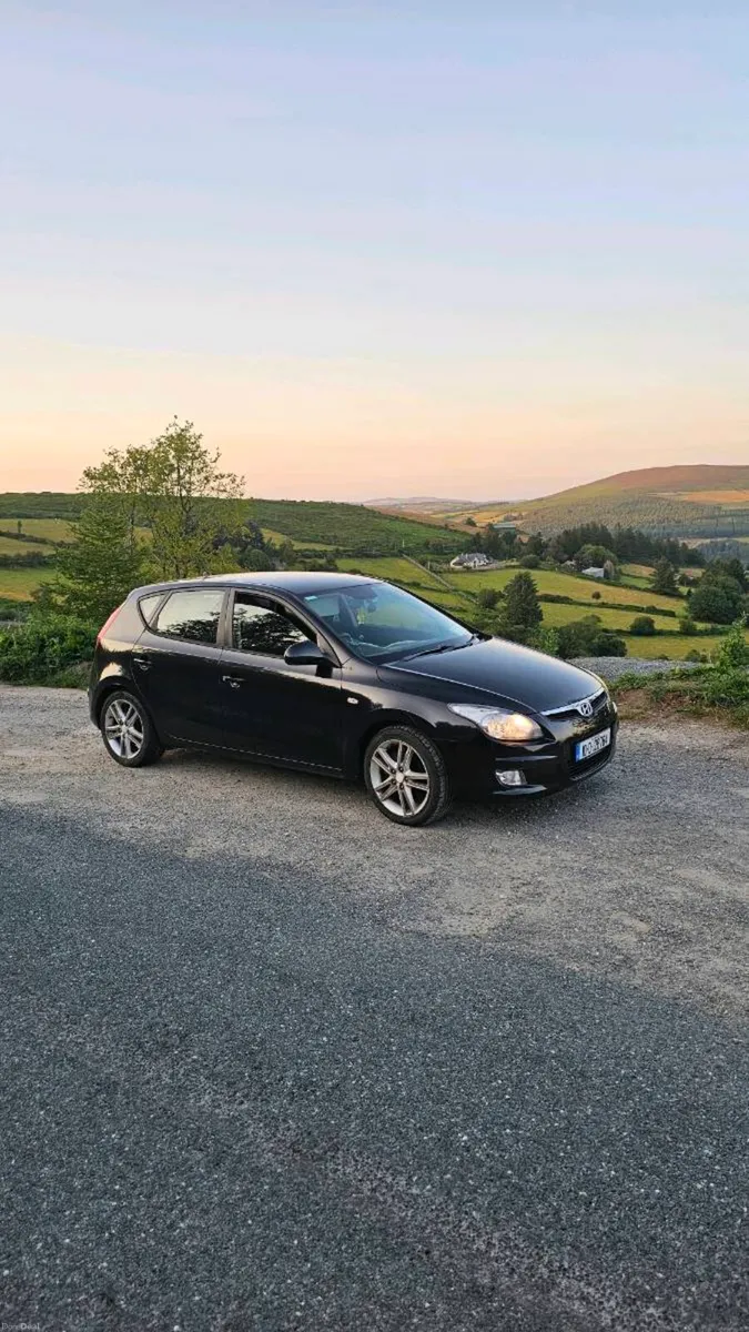 Hyundai i30 2010 Premium - Image 1