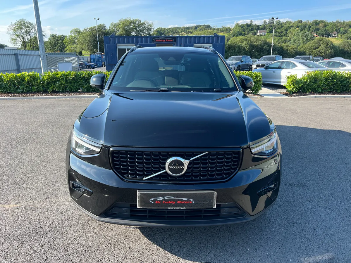 2022 (222) Volvo XC40 T4 + Recharge 1.5 Auto PHEV - Image 3