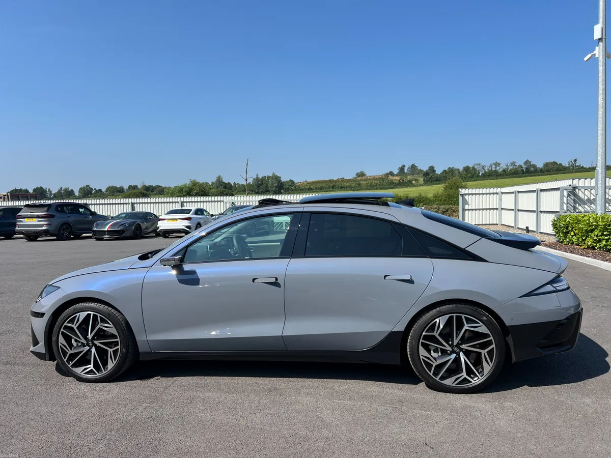 242 Hyundai IONIQ 6 77.4kWh Ultimate  - Every Extr - Image 6