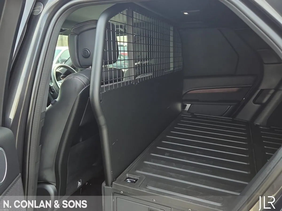 Land Rover Discovery 3.0D DYNAMIC SE COMMERCIAL (P - Image 5