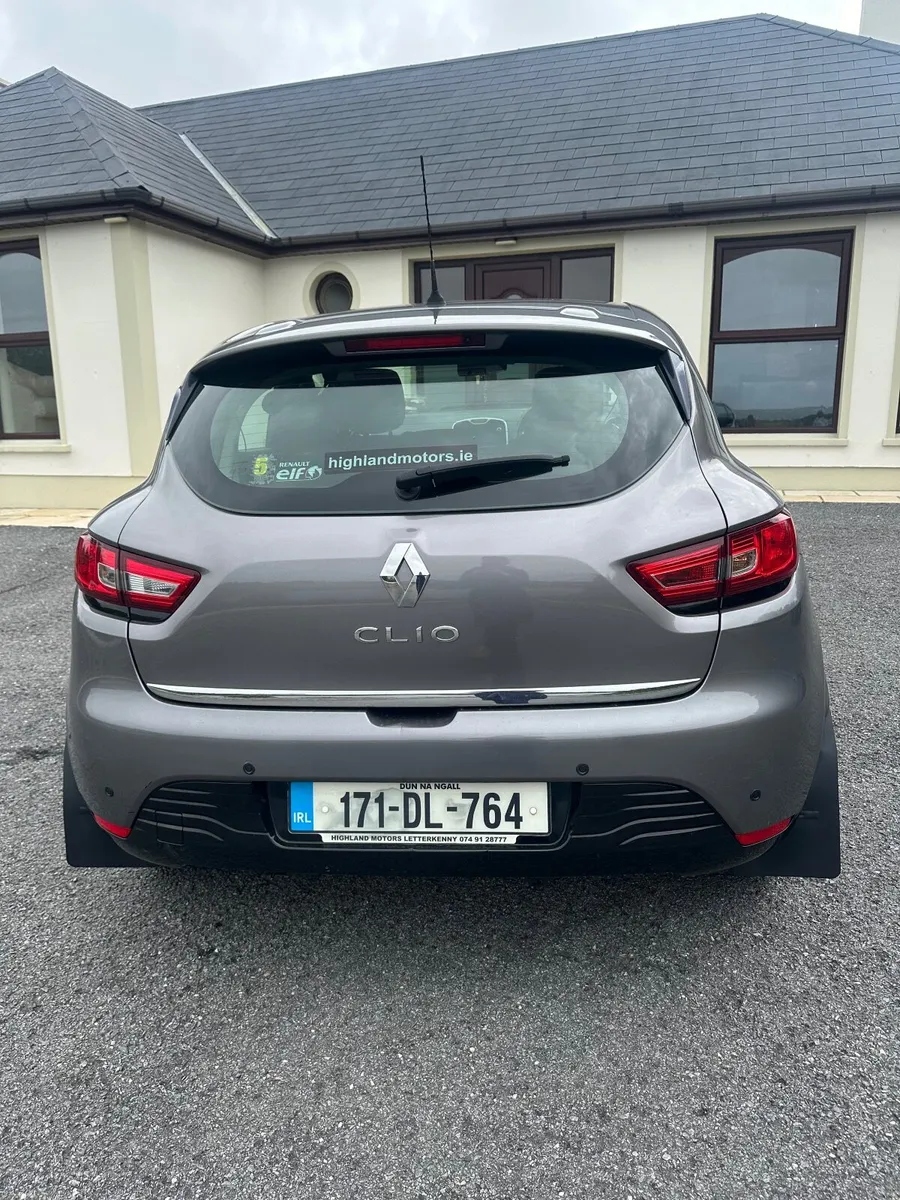 Renault Clio 2017 - Image 5
