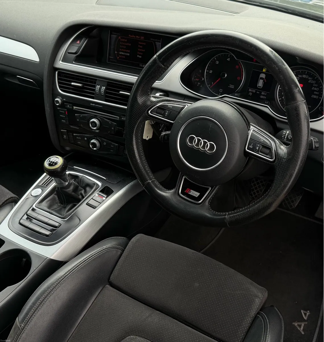 2014 AUDI A4 ESTATE S-LINE 2.0 TDI - Image 6