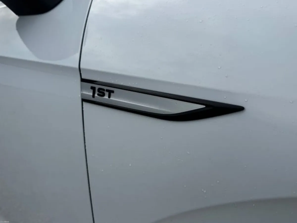 Volkswagen ID.4 PRO 150KW 1ST Edition 20 5DR Autom - Image 2