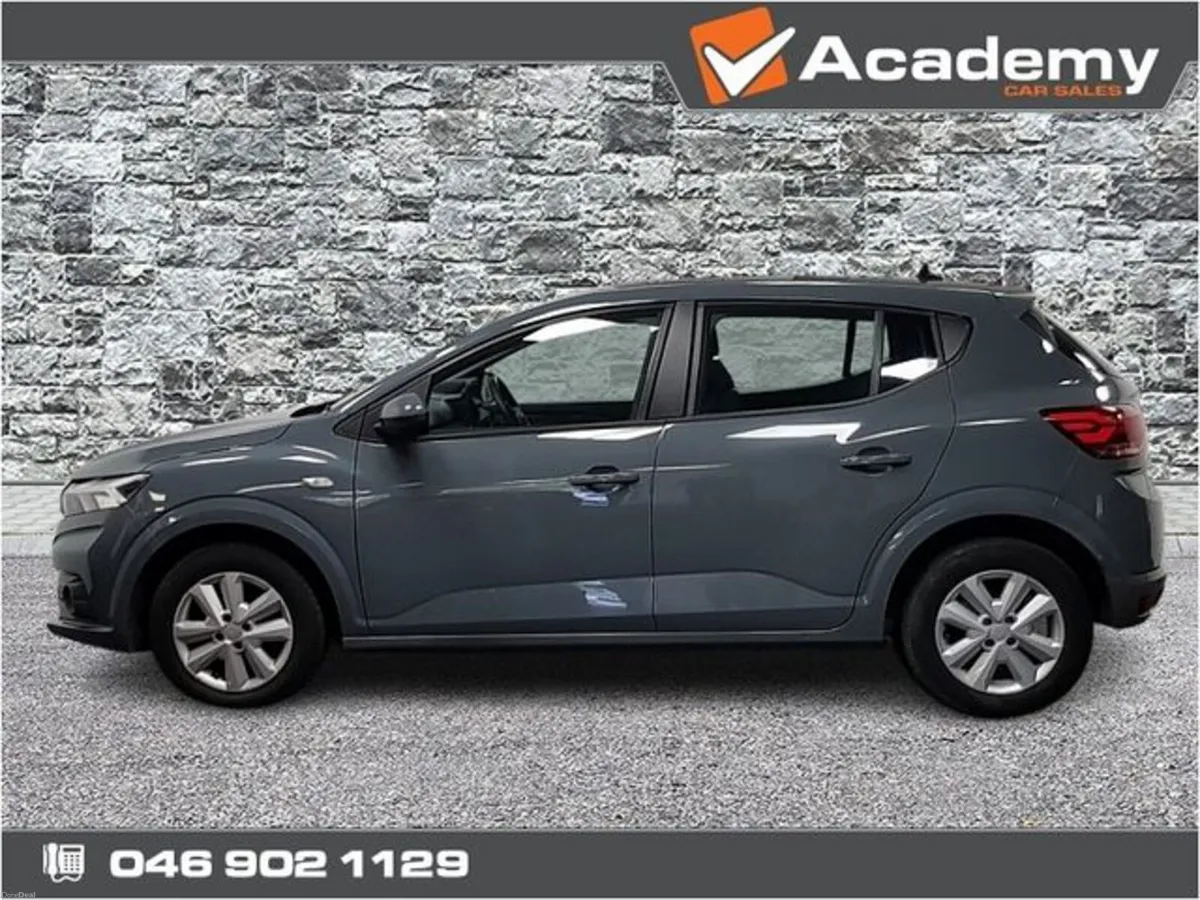 Dacia Sandero Expression 1.0L **NICE SPEC** - Image 6
