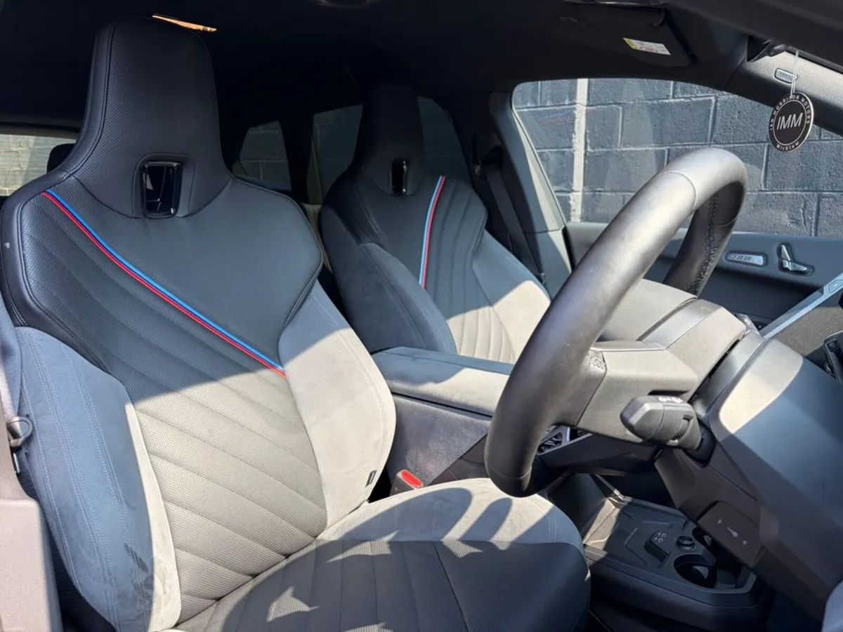 BMW iX xDrive45 MSport - Image 5