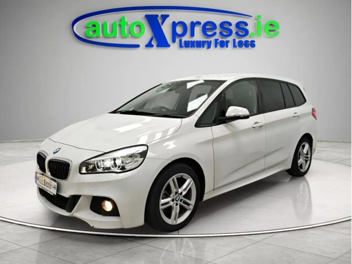 BMW 2-Series 2.0D M SPORT Automatic, Reversing cam - Image 3