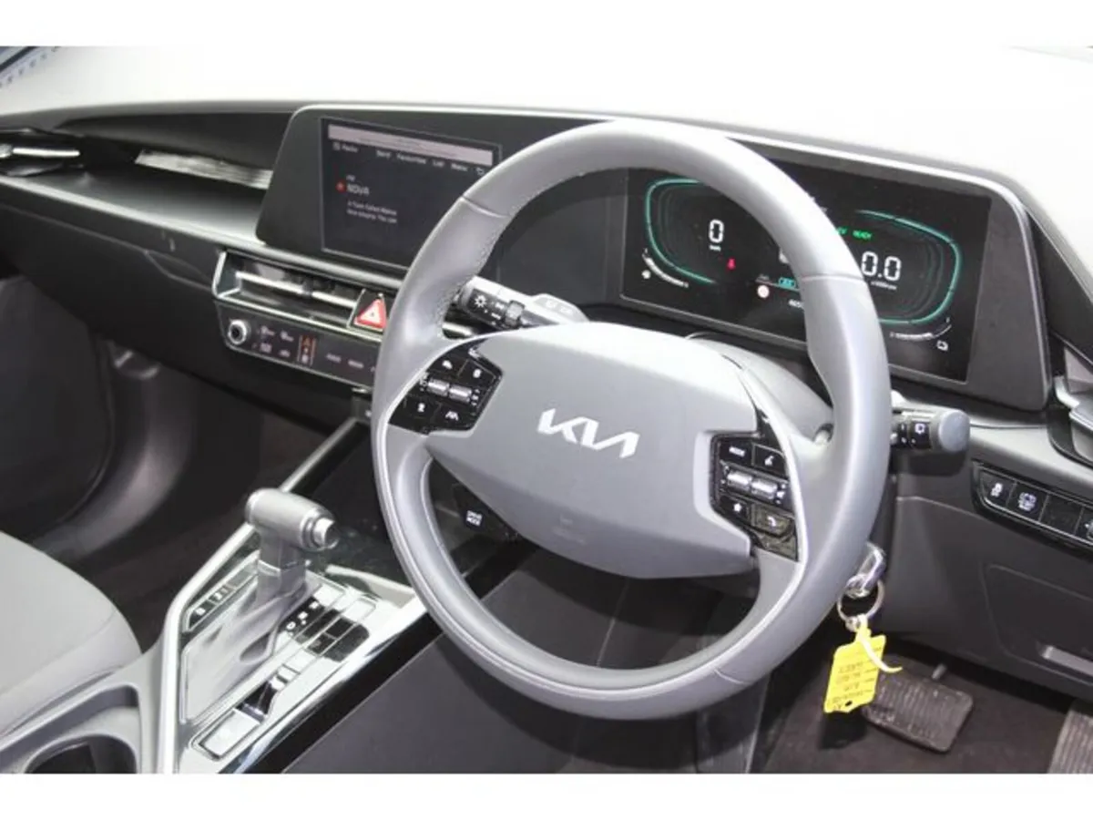 Kia Niro Face Lift Model - self charging Hybrid 2 - Image 6