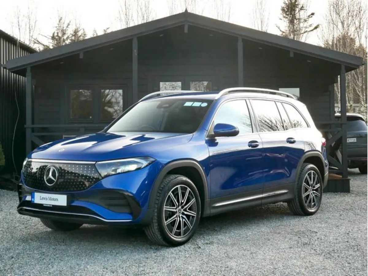 Mercedes-Benz EQB EQB 250 PLUS AMG LINE EXECUTIVE, - Image 3