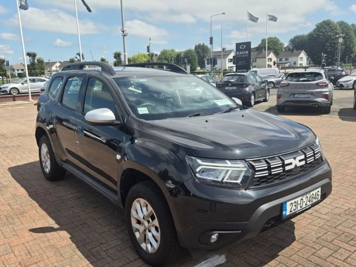 Dacia Duster Expression TCE 90 4X2 NBI 5DR - Image 1