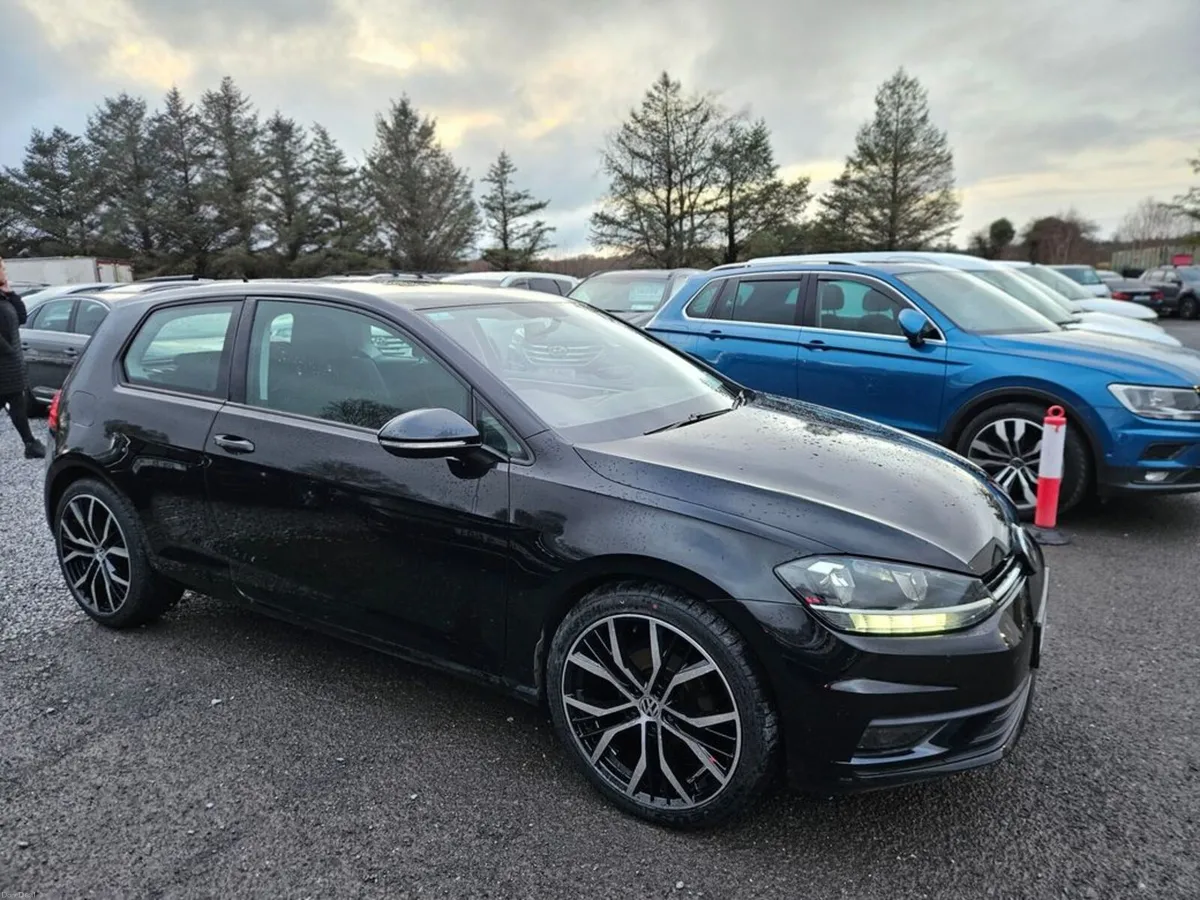 Volkswagen Golf 1.6 TDI 3 dr - Image 6