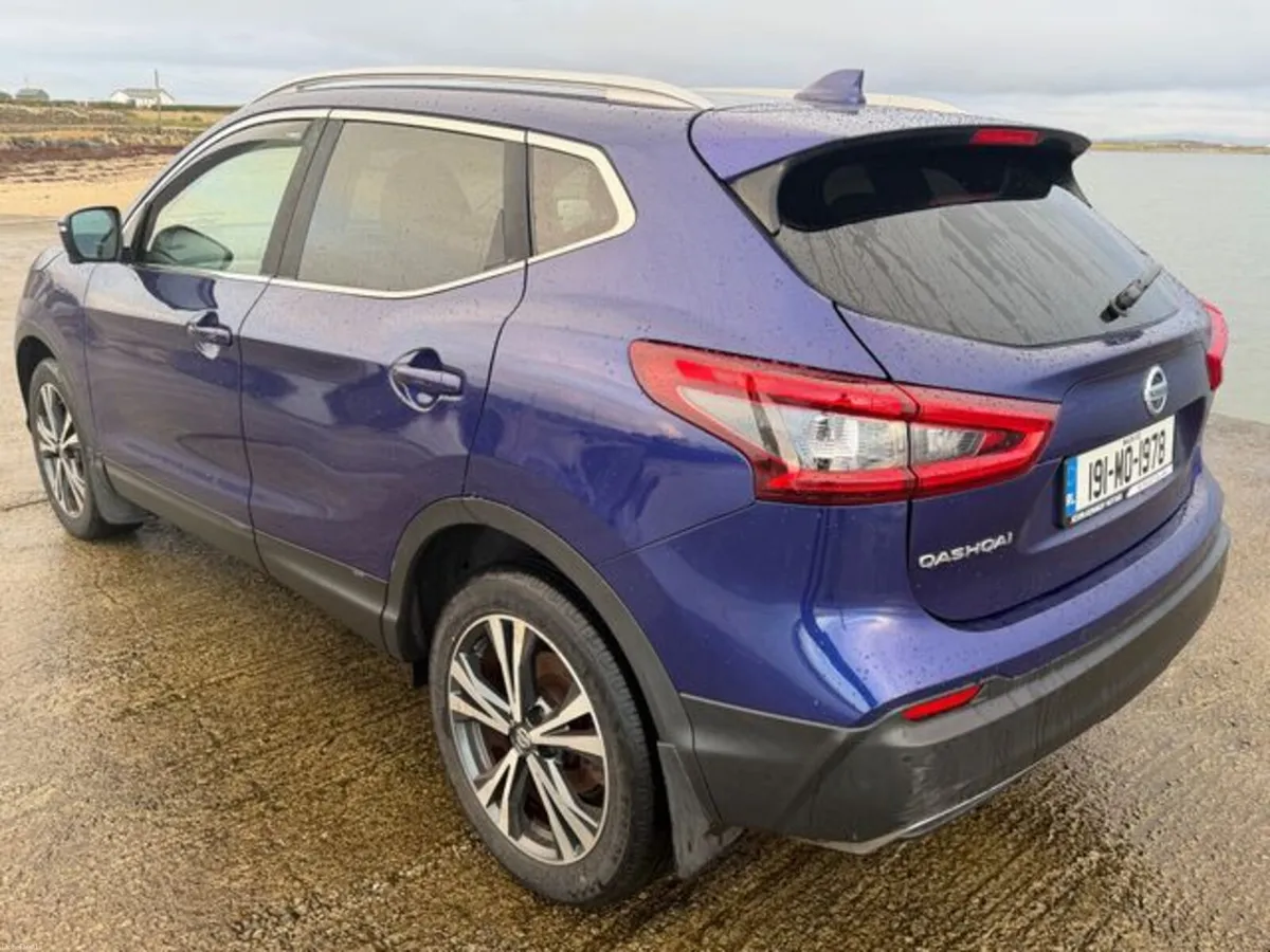 Nissan Qashqai 1.5 DCI 115PS N-connecta 5DR - Image 6