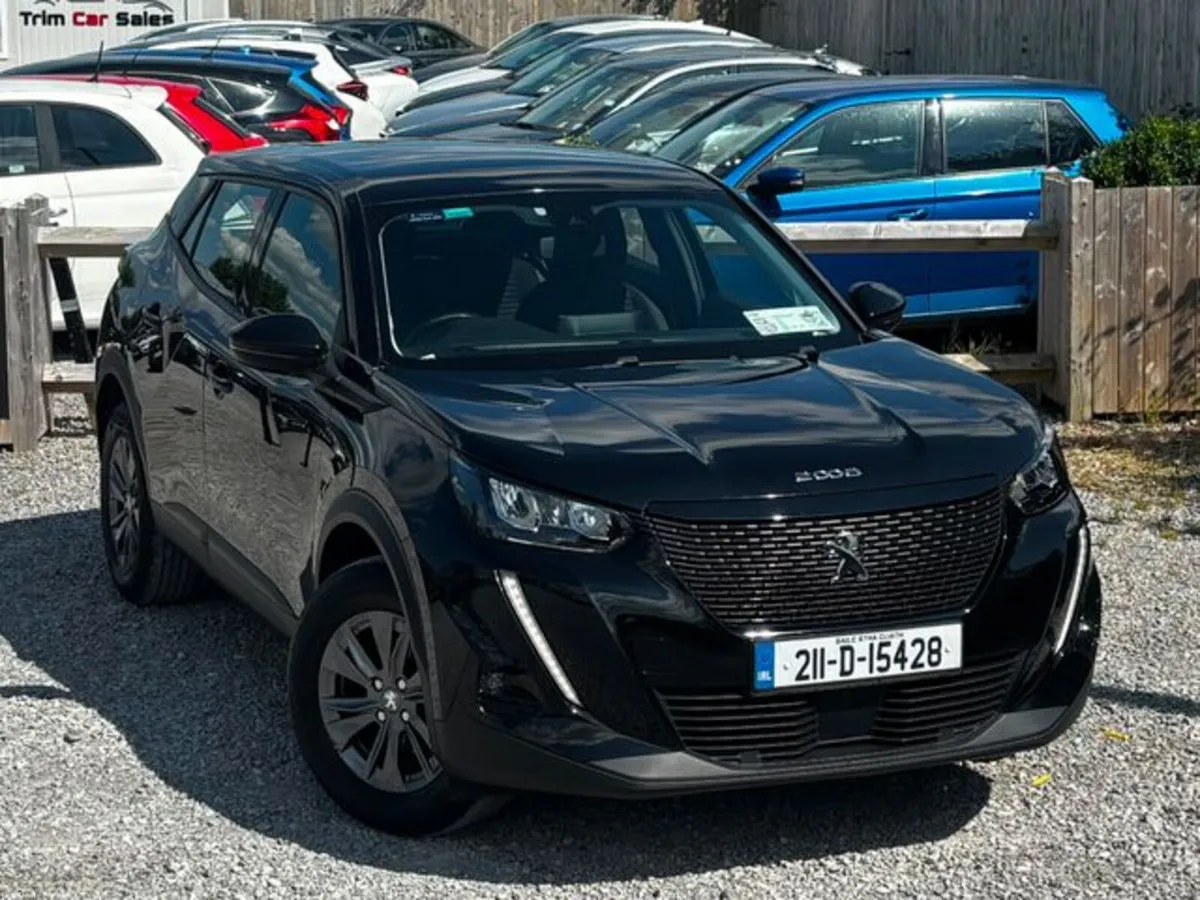 Peugeot 2008 Active 1.2 100 4DR - Image 2