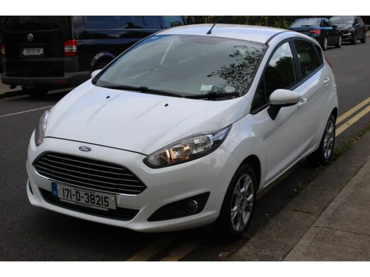 Ford Fiesta 1.25 60PS M5 4DR - Image 4
