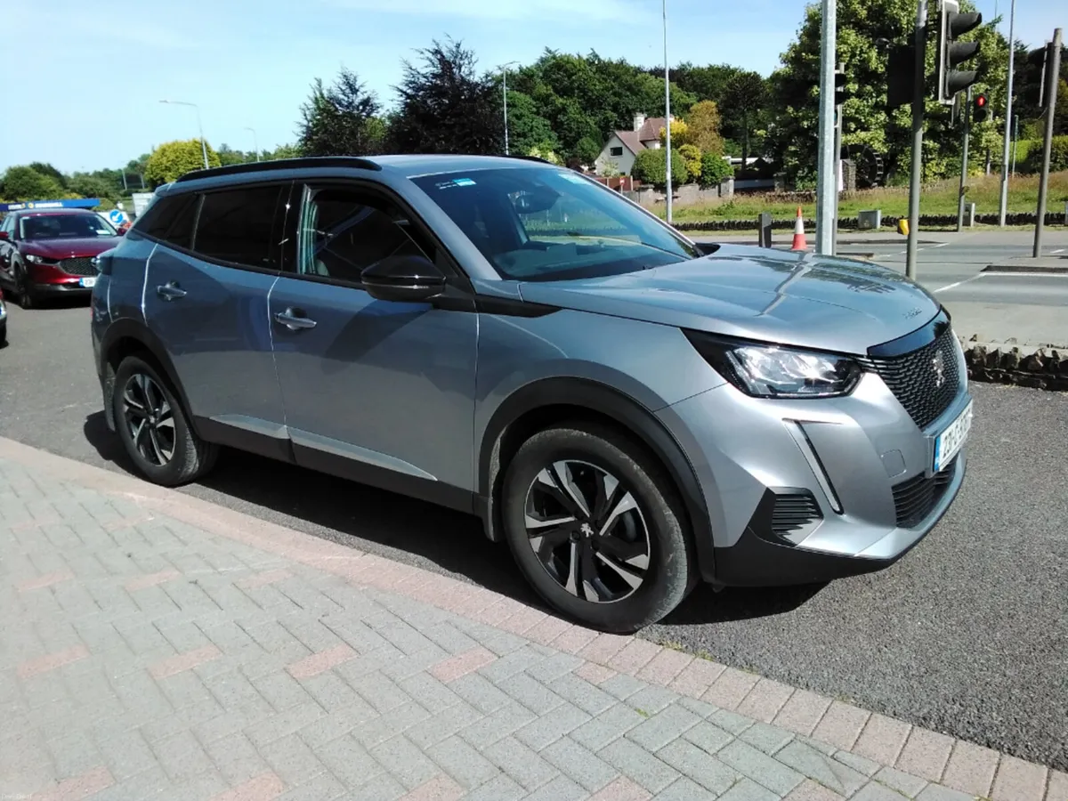 Peugeot 2008 1.2 Puretech 100bhp Allure - Image 1