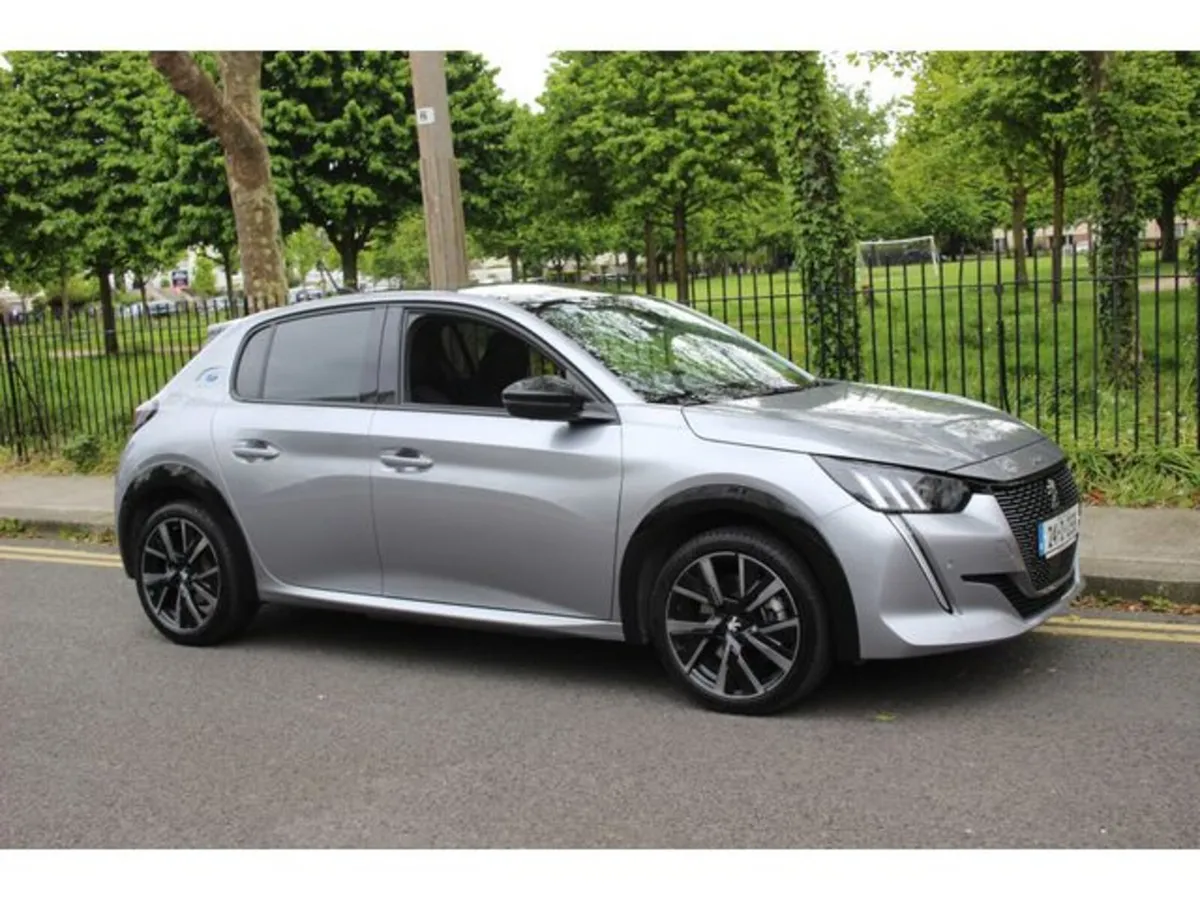 Peugeot 208 EGT 136BHP 50KWH 4DR Auto - Image 5