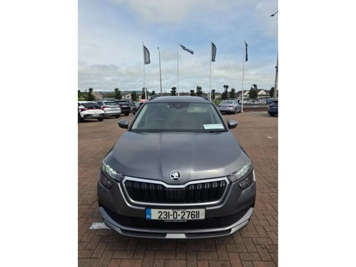 Skoda Kamiq AMB 1.0tsi 110HP 5DR - Image 2