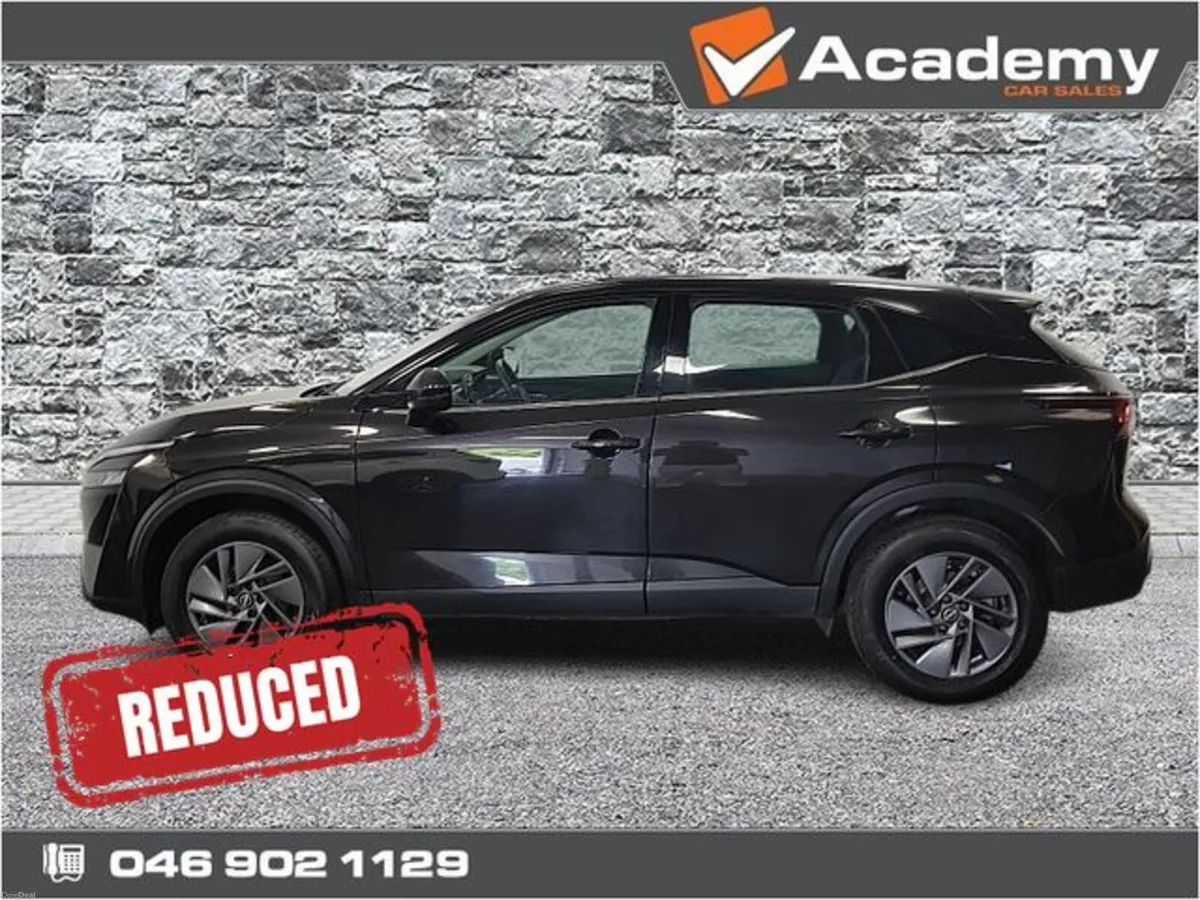 Nissan Qashqai 1.3 HYBRID SV 4DR**DEALER APPROVED* - Image 6
