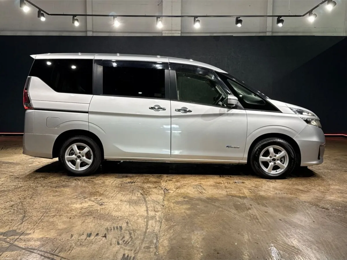 Nissan Serena AUTOMATIC 2.0L HYBRID - WHEELCHAIR A - Image 3