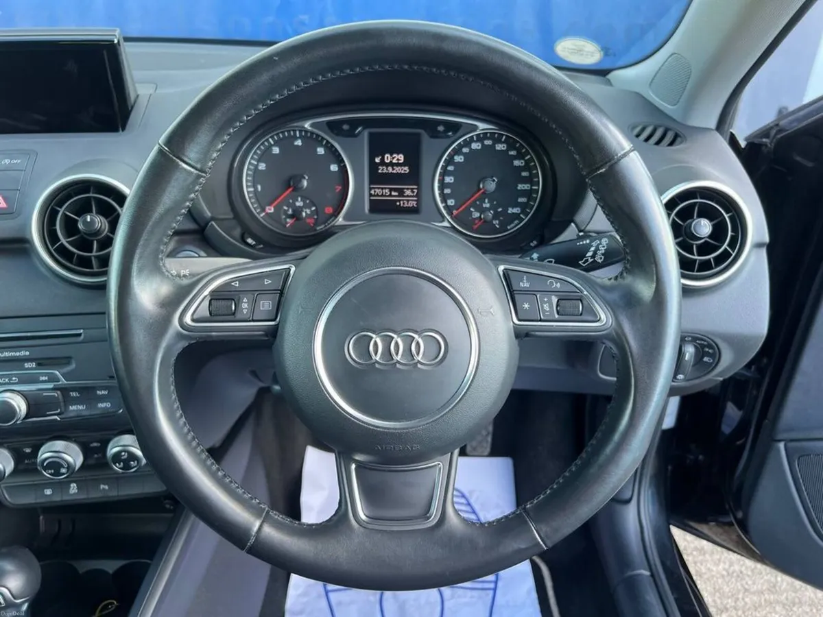 Audi A1 SPORTBACK 1.0 TFSI AUTO // 15" ALLOYS // R - Image 4