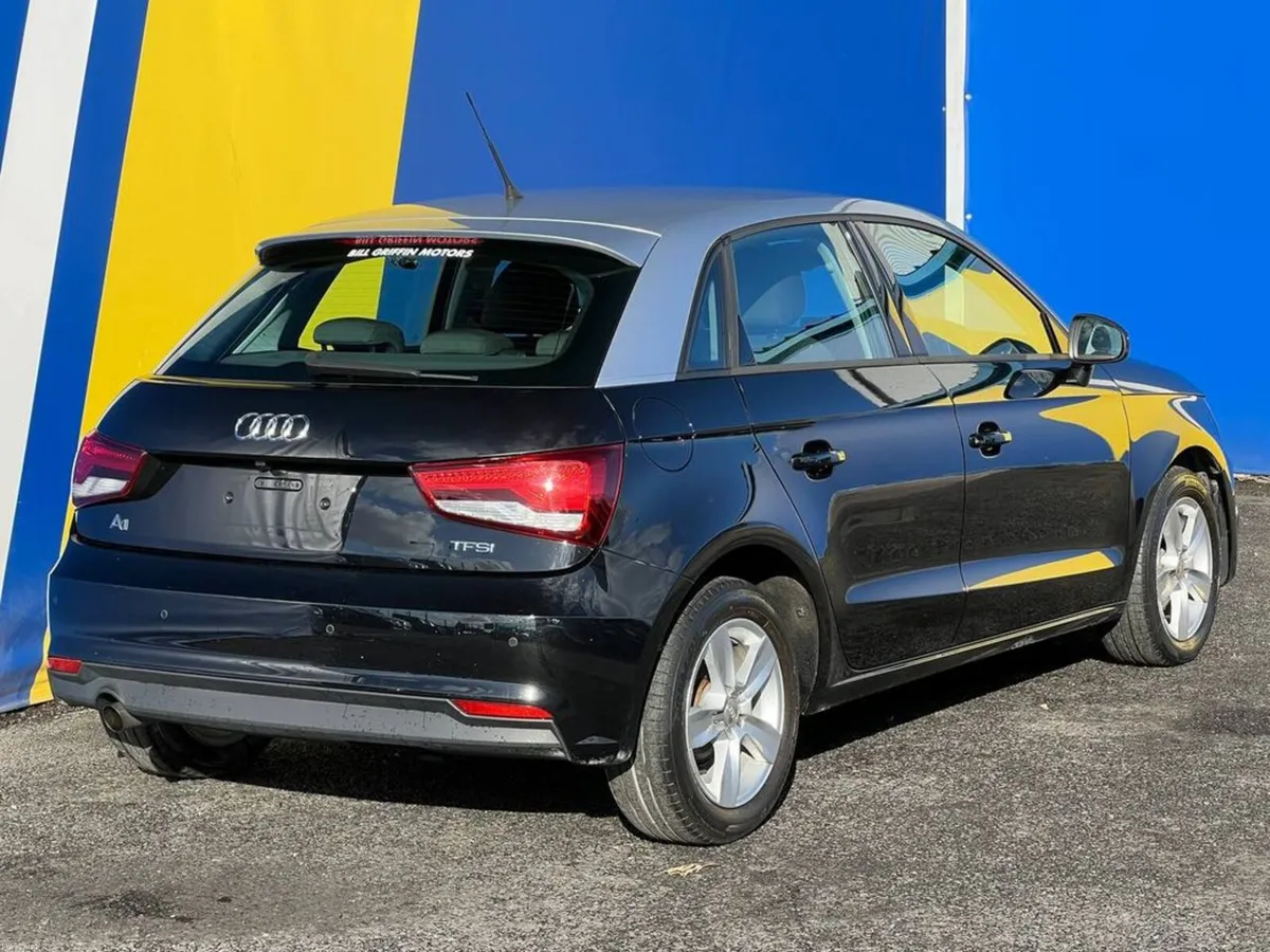 Audi A1 SPORTBACK 1.0 TFSI AUTO // 15" ALLOYS // R - Image 5