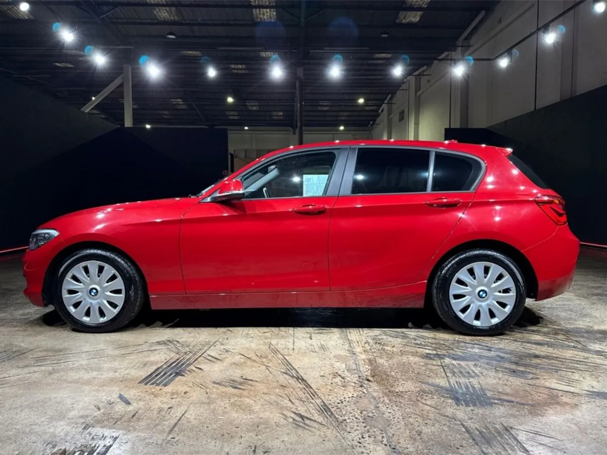 BMW 1-Series 1.5 118i AUTOMATIC - REVERSE CAMERA - Image 6