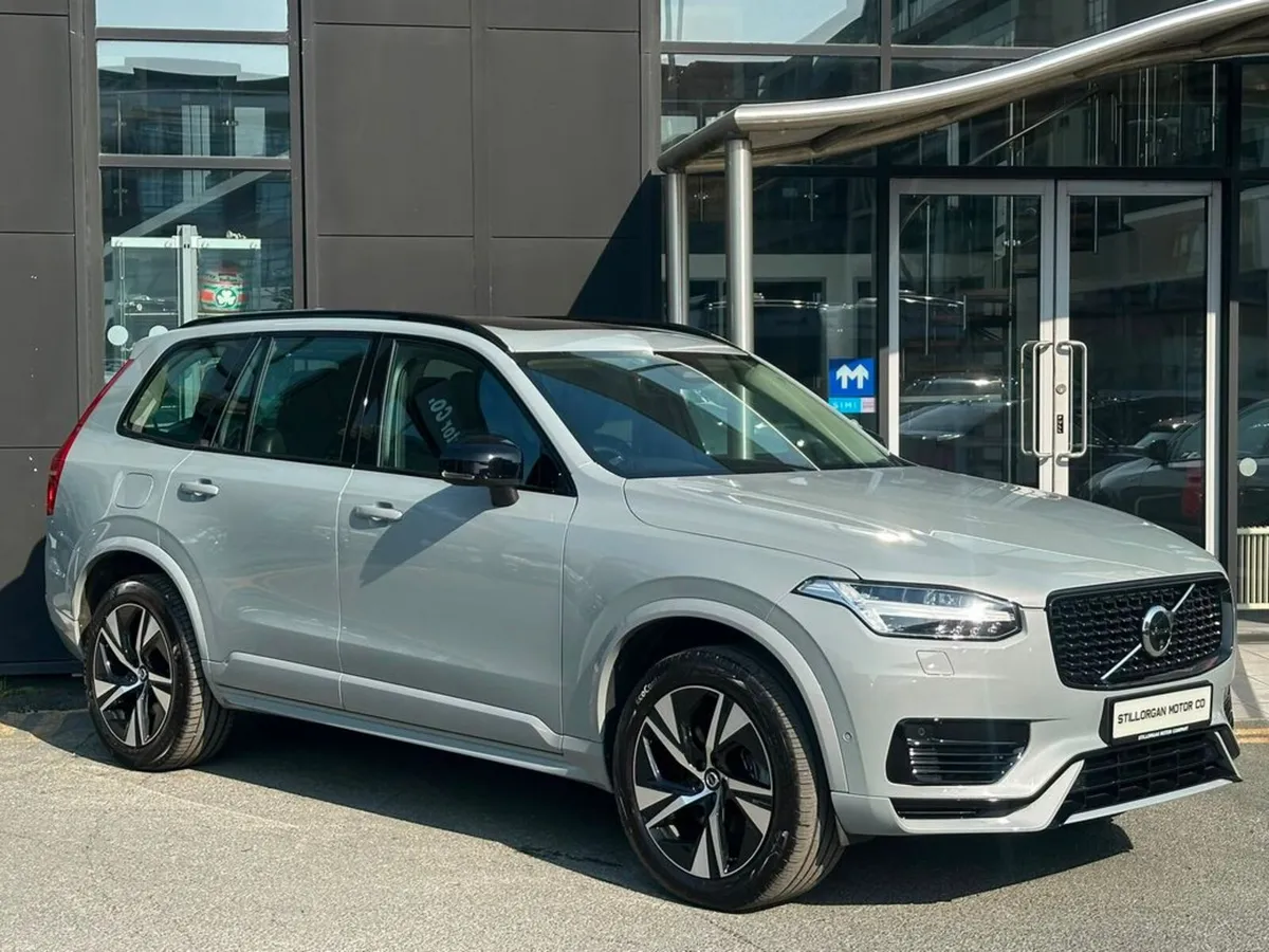 Volvo XC90 T8 Dark Plus 7 Seat AWD Auto (PHEV) - Image 1
