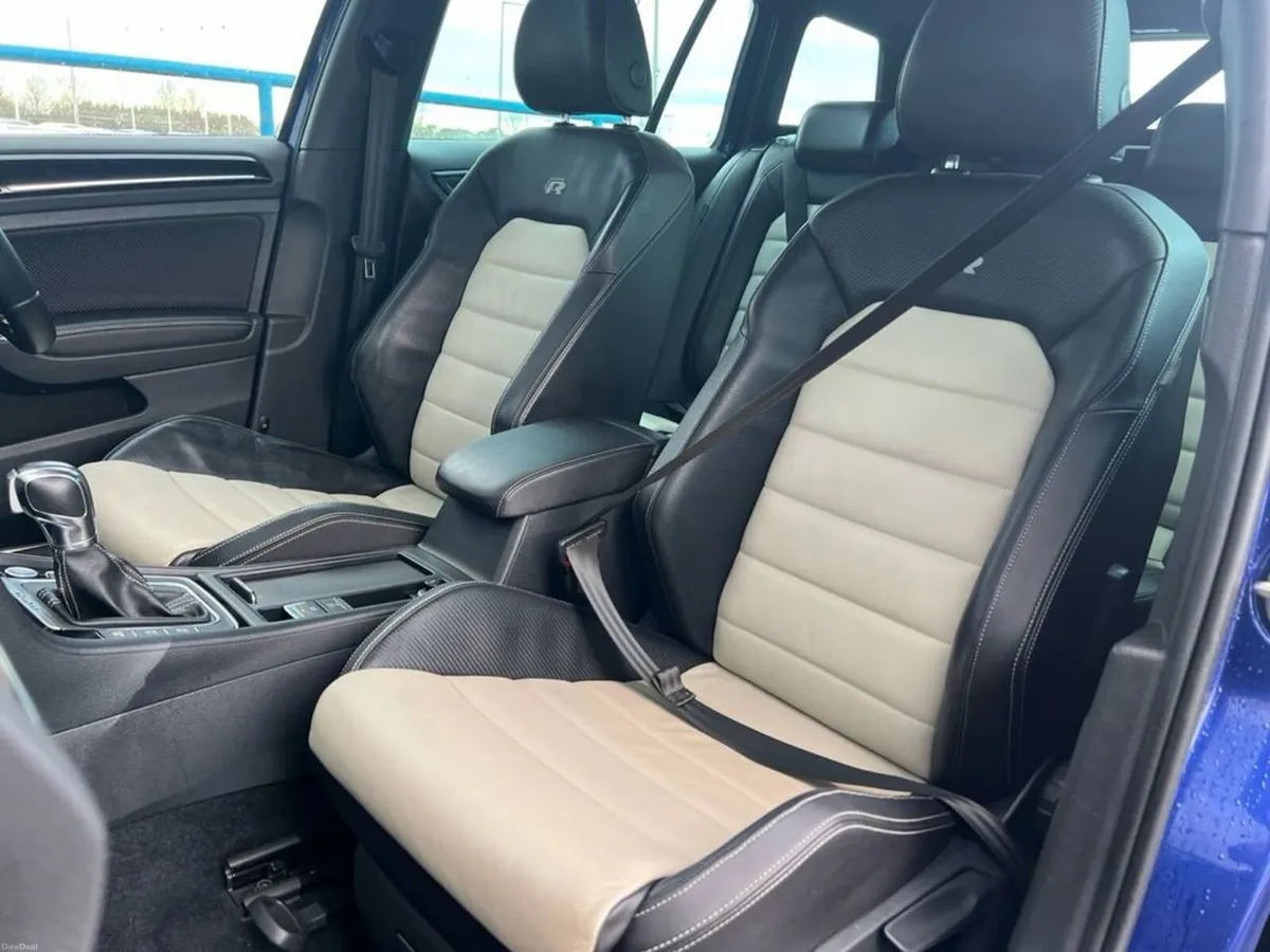Volkswagen Golf R VARIANT 2.0 TSI 4MOTION AUTO // - Image 6