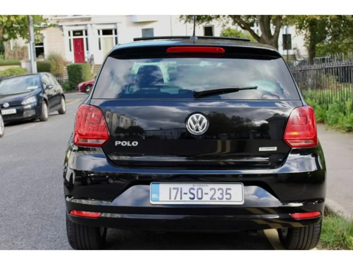 Volkswagen Polo FUN 1.0 60HP , sunroof alloys FSH, - Image 5