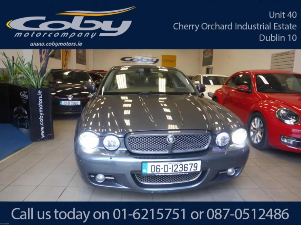 Jaguar XJ 4.2 SUPERCHARGED V8 4DR AUTO 405 BHP. St - Image 2
