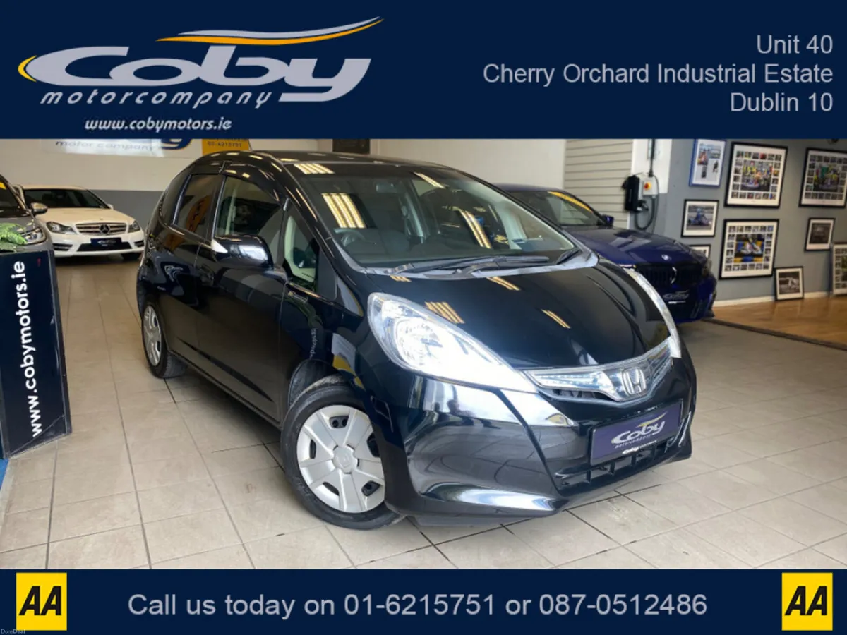 Honda Fit 1.3 HYBRID 5DR AUTO. Immaculate Car with - Image 6
