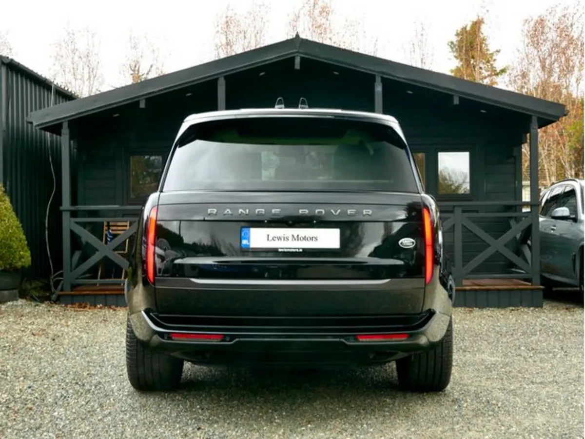 Land Rover Range Rover SE P440E 3.0 PHEV, PAN ROOF - Image 5