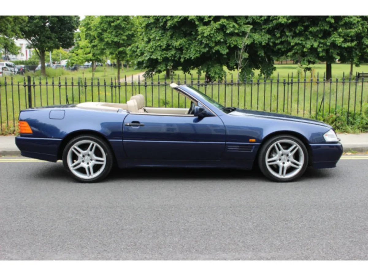 Mercedes-Benz SL-Class SL500 - Image 3