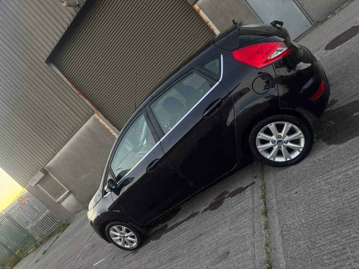 Ford fiesta 2012 - Image 3