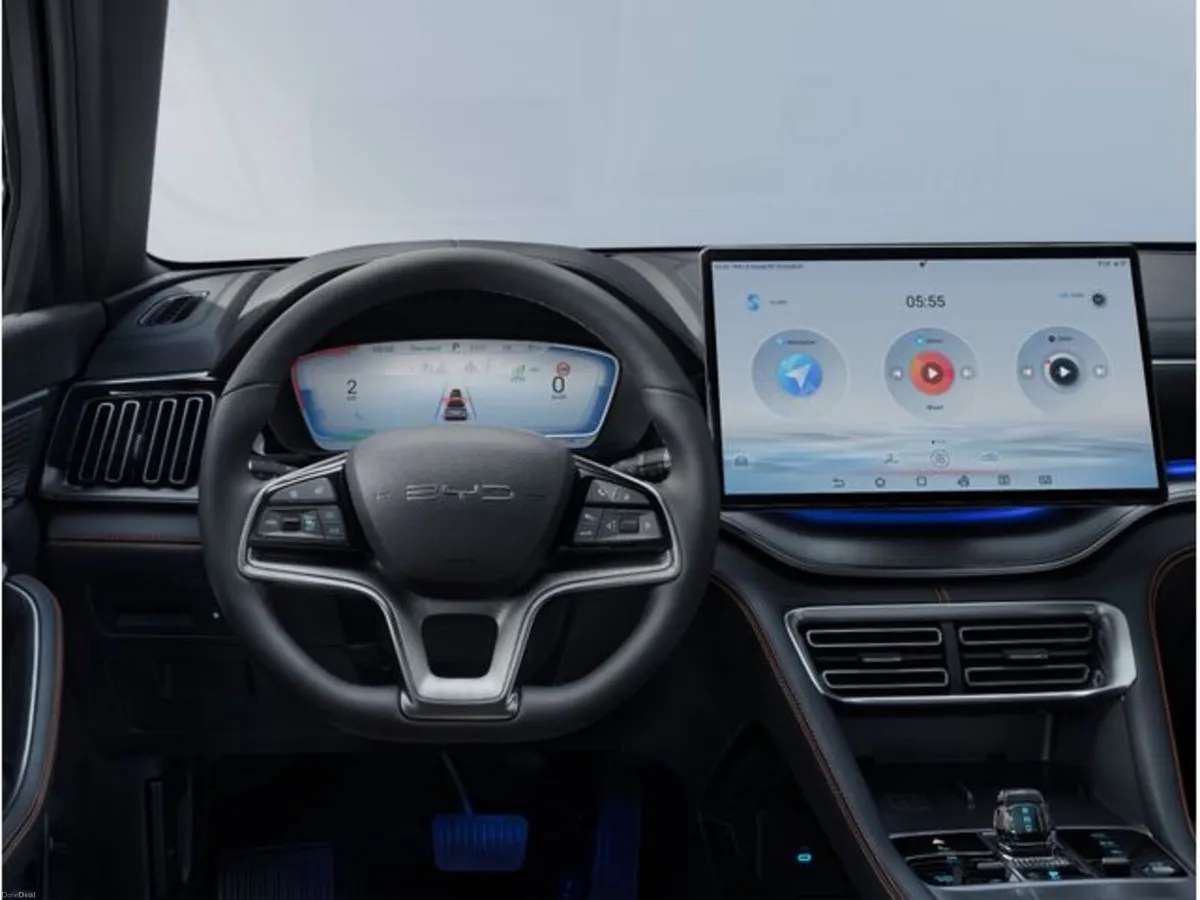 BYD SEAL U DM-i Boost 18.8kWh **80km EV Range** - Image 6