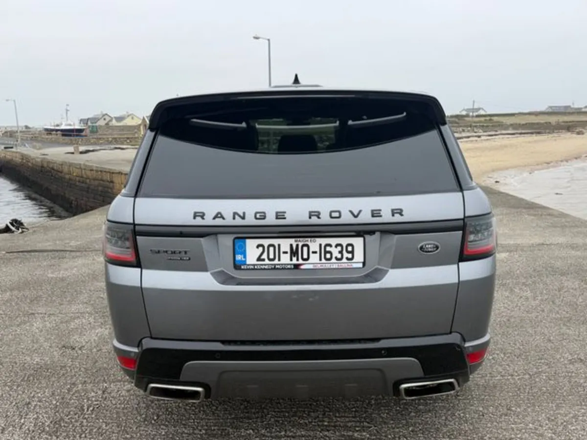Land Rover Range Rover Sport HSE DYNAMIC - Image 4