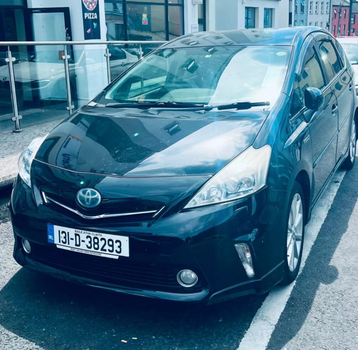 Toyota Prius Alpha 7 seats - Image 2