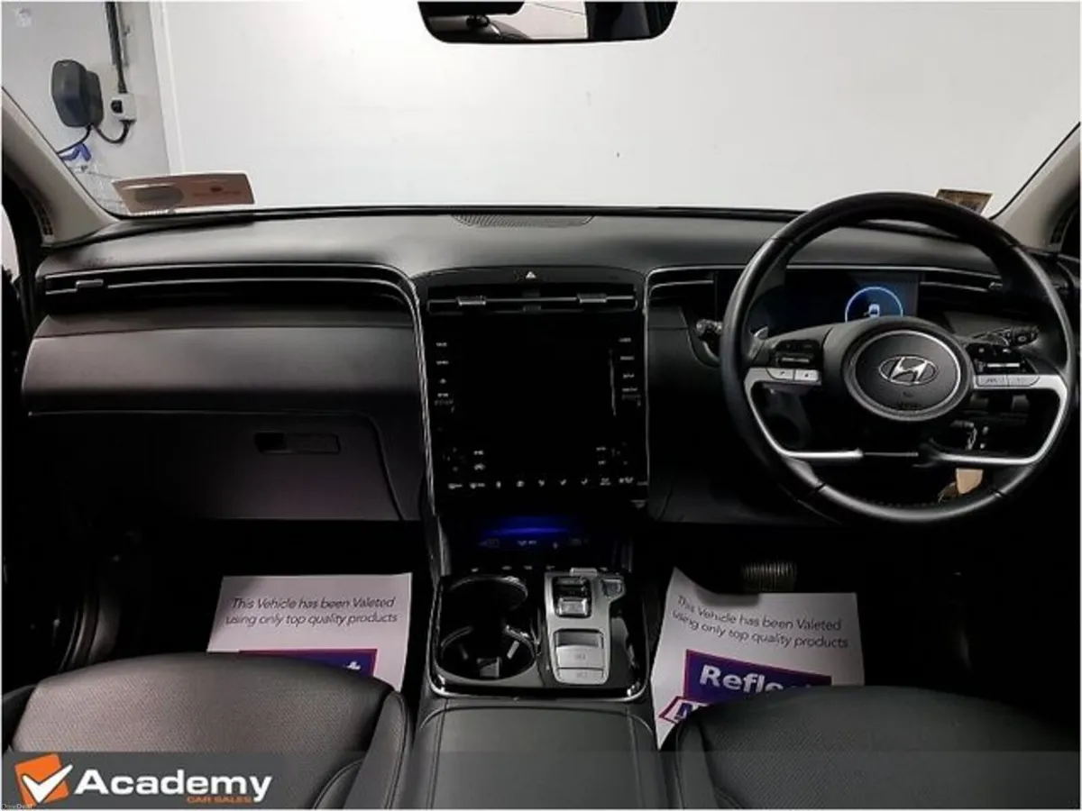 Hyundai Tucson Executive Phev 5DR Auto**PLUG IN HY - Image 2