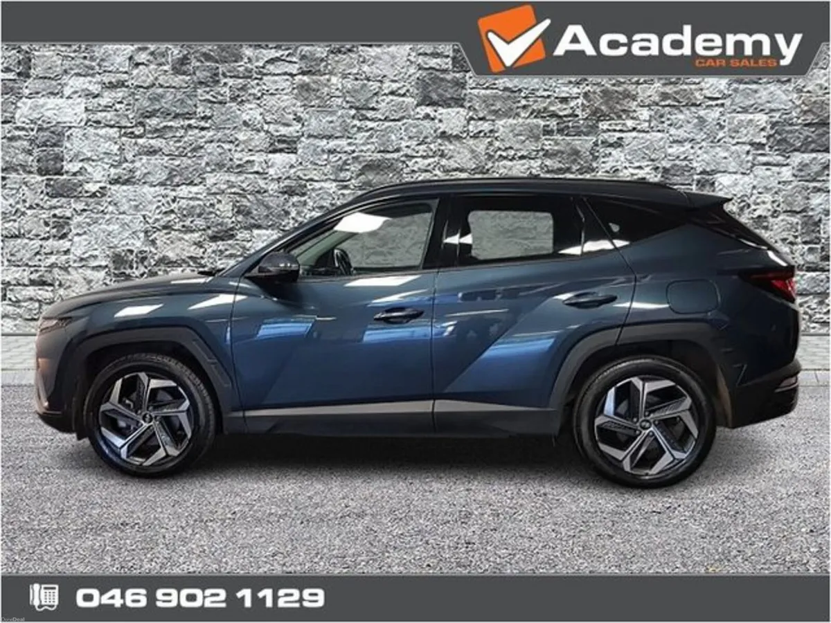 Hyundai Tucson Executive Phev 5DR Auto**PLUG IN HY - Image 6