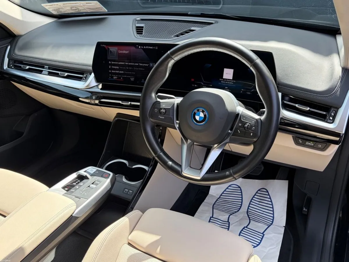 BMW iX1 XDRIVE30 IX1 5DR Auto - Image 2